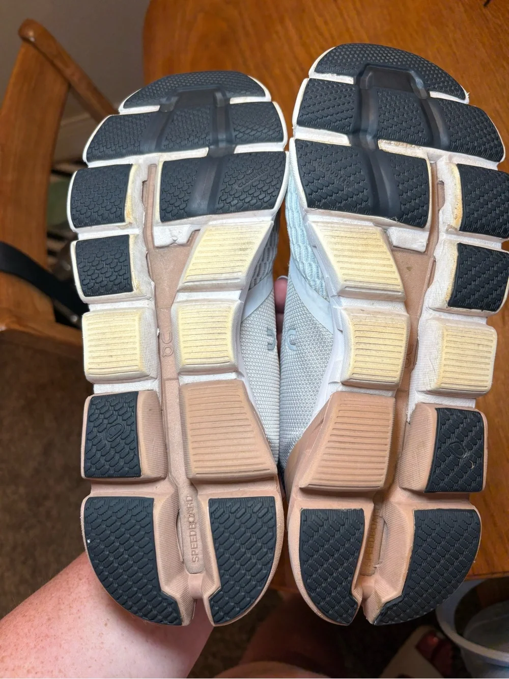 On Cloudflyer 3 Glacier Rosebrown Running Shoes Women’s 10.5